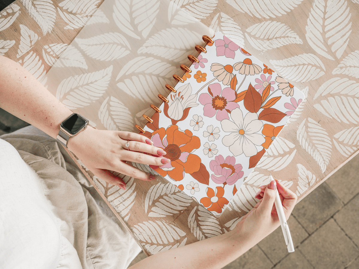 Timeless Elegance: Embrace the Benefits of a Disc Planner - The Functional Teacher